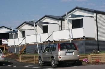 Bridport Bay Inn Exteriör bild